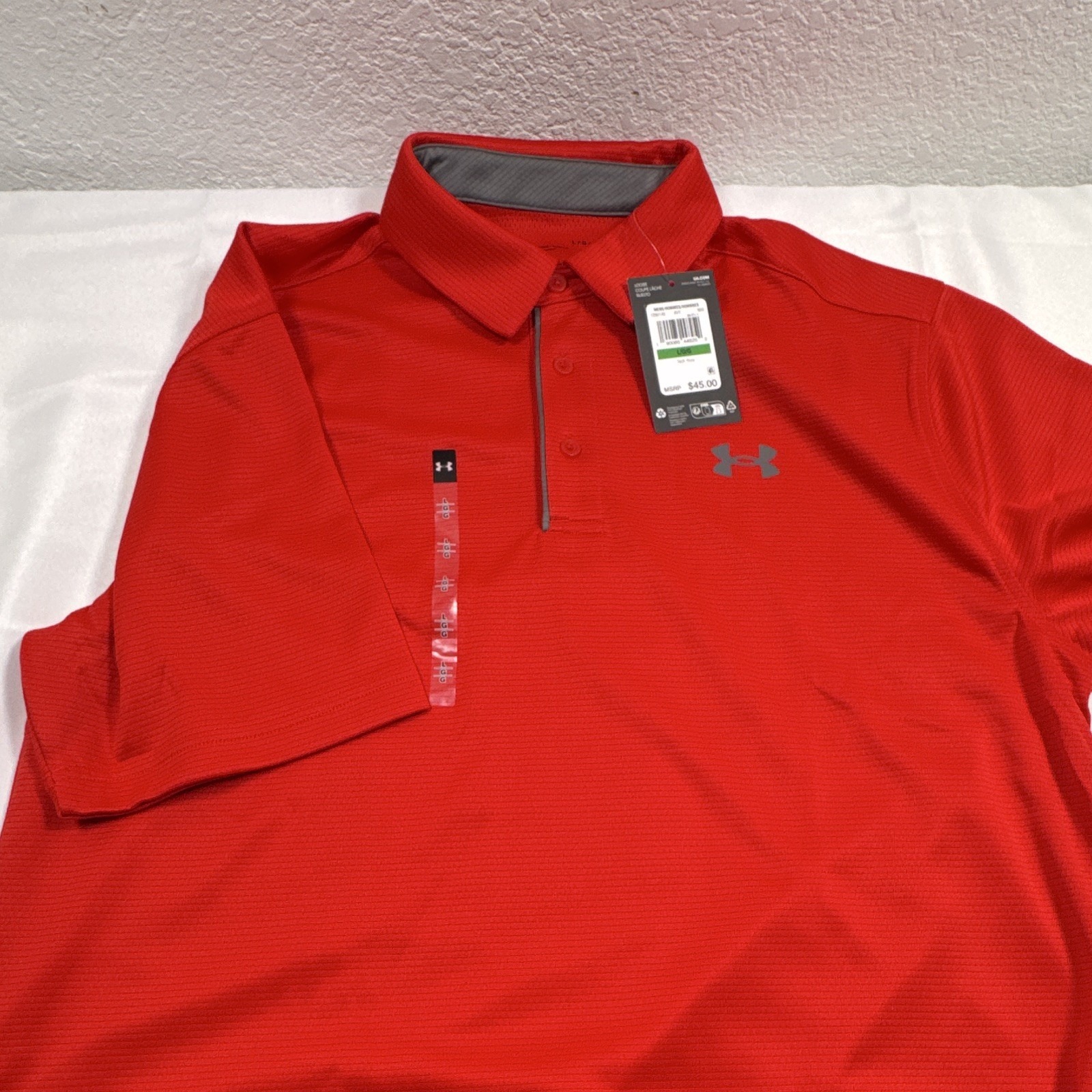Nwt Under Armour Tech Polo Men's L Red Solid Ss Collared Button Loose Fit Logo